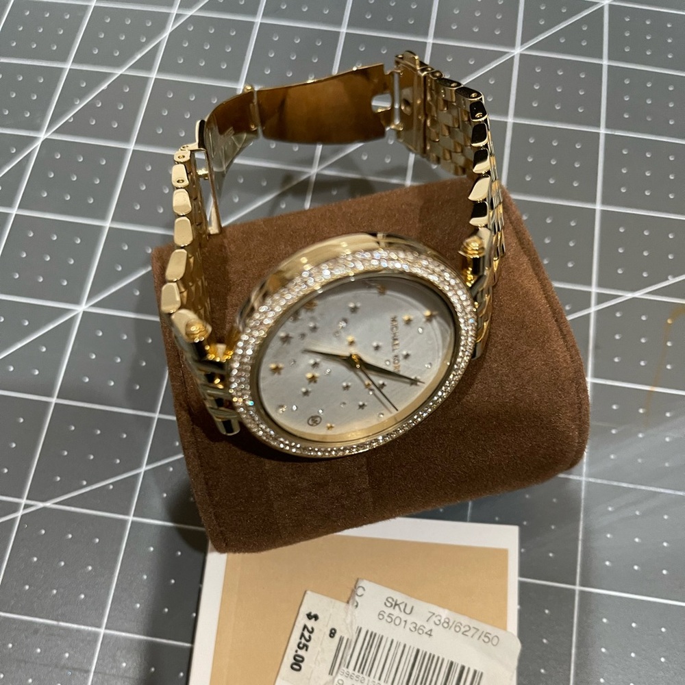 Glamorous Ladies Watch